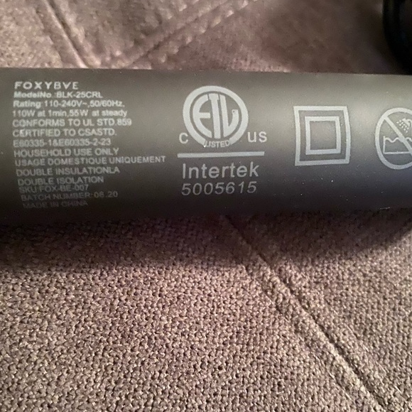 Foxybae 25mm Rose Gold Tourmaline-Infused Ceramic Curling Wand (NEW WITHOUT BOX) - Picture 4 of 7